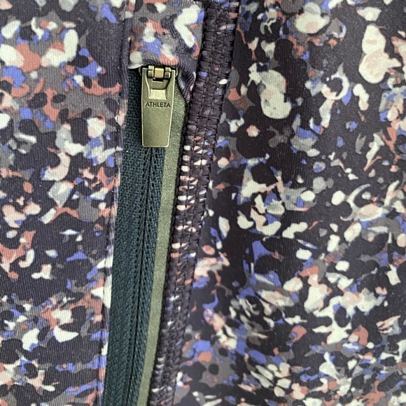 Athleta Rainier Printed Mesh Tight
Leggings Small Sandstone Navy Blue Purple S - Picture 9 of 15